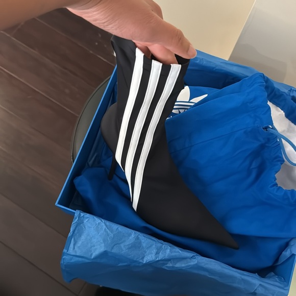 BALENCIAGA x ADDIDAS - Picture 5 of 5